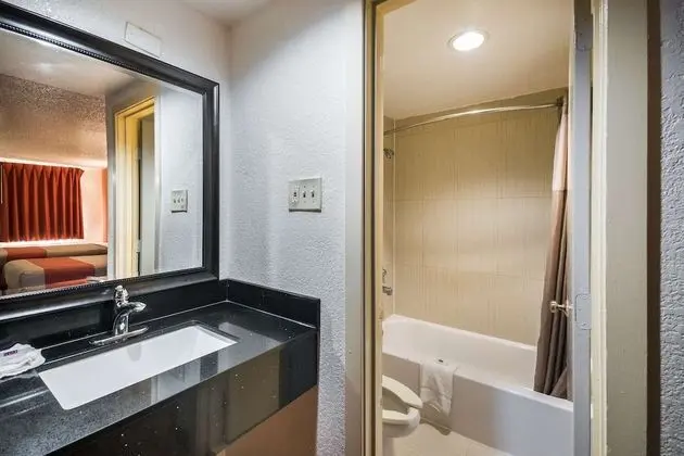 Deluxe Oda, 2 Çift Kişilik Yatak, Sigara İçilmez, Küçük Mutfak