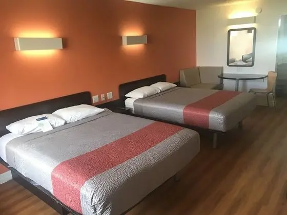 Deluxe Oda, 1 En Büyük (King) Boy Yatak, Sigara İçilmez, Buzdolabı ve Mikrodalga