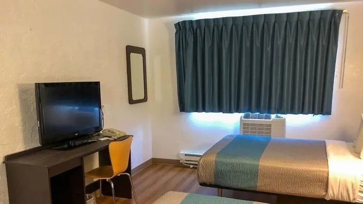 Standard Oda, 1 Çift Kişilik Yatak, Engellilere Uygun, Sigara İçilmez