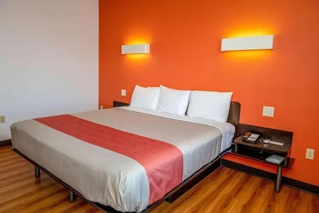 Business Oda, 1 En Büyük (King) Boy Yatak, Sigara İçilmez