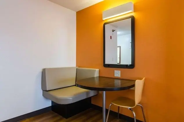 Business Oda, 1 En Büyük (King) Boy Yatak, Sigara İçilmez