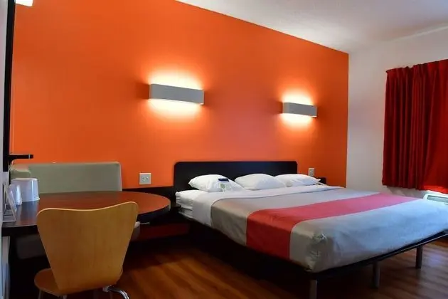 Standard Oda, 1 En Büyük (King) Boy Yatak, Sigara İçilmez