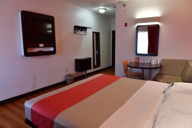 Standard Oda, 1 En Büyük (King) Boy Yatak, Sigara İçilmez