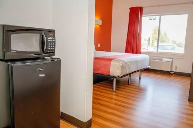 Standard Oda, 1 En Büyük (King) Boy Yatak, Sigara İçilmez