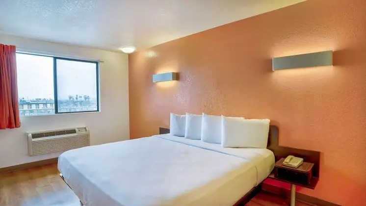 Oda