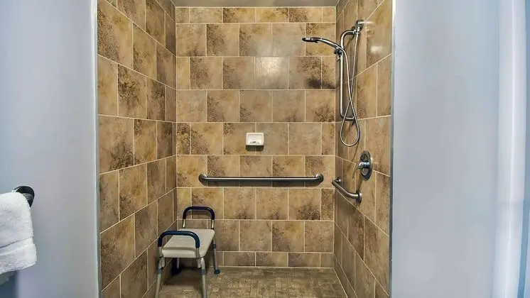 Standard Oda, 1 En Büyük (King) Boy Yatak, Engellilere Uygun, Sigara İçilmez