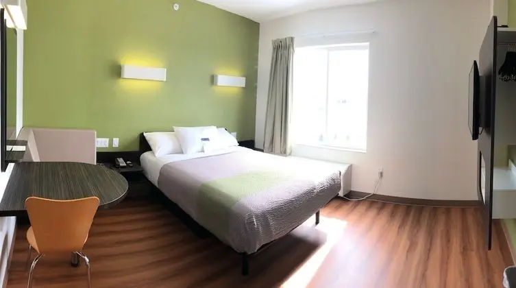 Standard Oda, 1 Büyük (Queen) Boy Yatak, Sigara İçilmez, Buzdolabı ve Mikrodalga