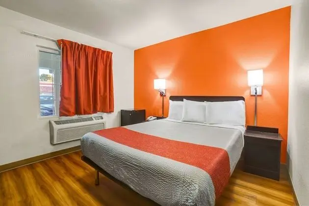 Deluxe Oda, 1 Çift Kişilik Yatak, Sigara İçilmez, Buzdolabı ve Mikrodalga
