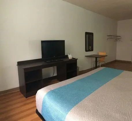 Standard Oda, 1 En Büyük (King) Boy Yatak, Sigara İçilmez