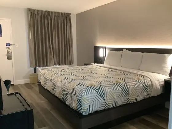 Standard Oda, 1 En Büyük (King) Boy Yatak, Sigara İçilmez