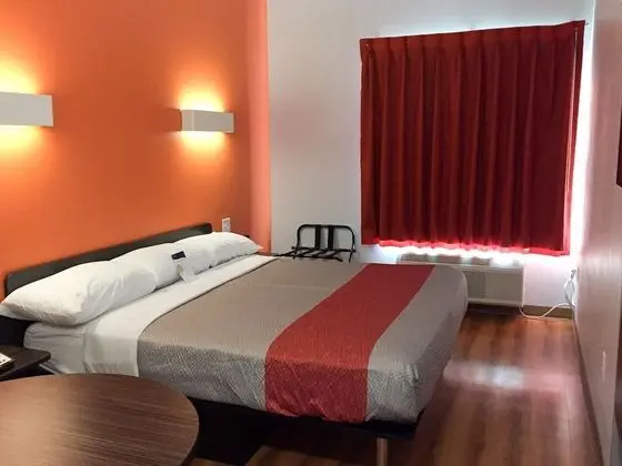 Deluxe Oda, 1 En Büyük (King) Boy Yatak, Sigara İçilmez, Küçük Mutfak
