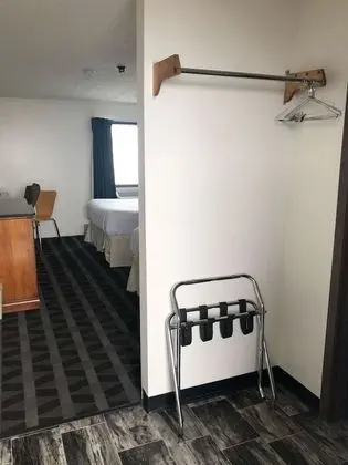Standard Oda, 1 En Büyük (King) Boy Yatak, Sigara İçilmez, Buzdolabı