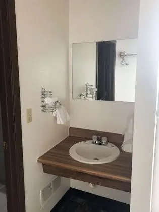 Standard Oda, 2 Çift Kişilik Yatak, Engellilere Uygun, Sigara İçilmez