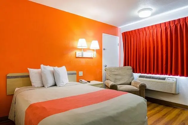 Standard Oda, 1 Çift Kişilik Yatak, Sigara İçilmez, Buzdolabı ve Mikrodalga