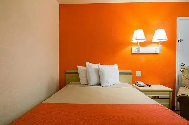 Standard Oda, 1 Çift Kişilik Yatak, Sigara İçilmez, Buzdolabı ve Mikrodalga