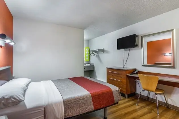 Deluxe Oda, 1 Çift Kişilik Yatak, Sigara İçilmez, Buzdolabı ve Mikrodalga