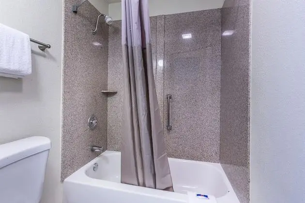 Deluxe Oda, 1 Çift Kişilik Yatak, Sigara İçilmez, Buzdolabı ve Mikrodalga