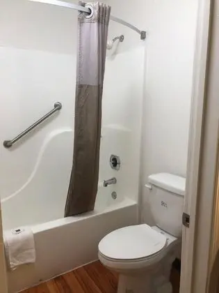 Standard Oda, 1 En Büyük (King) Boy Yatak, Sigara İçilmez