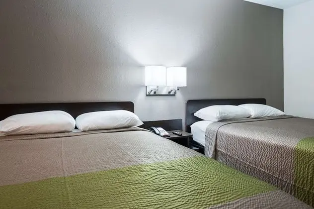 Deluxe Oda, 2 Büyük (Queen) Boy Yatak, Sigara İçilmez, Buzdolabı ve Mikrodalga