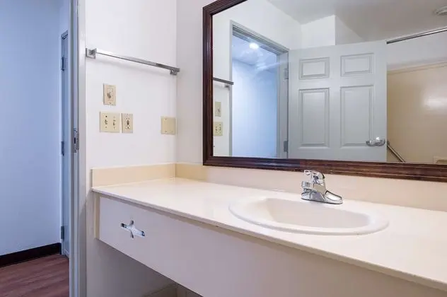 Deluxe Oda, 2 Büyük (Queen) Boy Yatak, Sigara İçilmez, Buzdolabı ve Mikrodalga