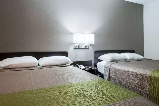 Deluxe Oda, 2 Büyük (Queen) Boy Yatak, Sigara İçilmez, Küçük Mutfak