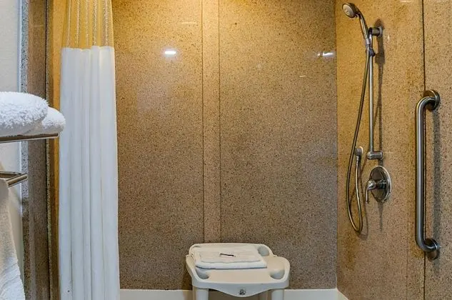 Standard Oda, 1 En Büyük (King) Boy Yatak, Sigara İçilmez