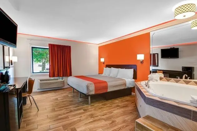 Deluxe Oda, 1 En Büyük (King) Boy Yatak, Sigara İçilmez, Sıcak Su Küveti
