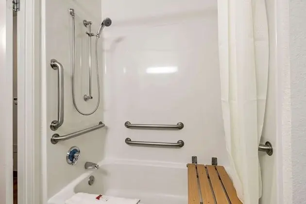 Deluxe Oda, 2 Çift Kişilik Yatak, Engellilere Uygun, Sigara İçilmez