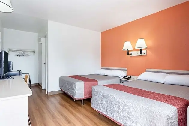 Standard Oda, 2 Çift Kişilik Yatak, Sigara İçilebilir