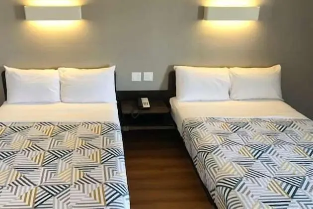 Standard Oda, 2 Çift Kişilik Yatak, Sigara İçilmez, Buzdolabı ve Mikrodalga