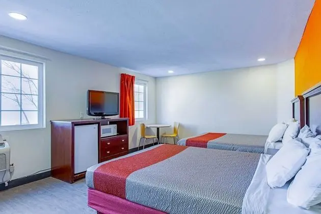 Deluxe Oda, 2 Büyük (Queen) Boy Yatak, Sigara İçilmez, Buzdolabı ve Mikrodalga