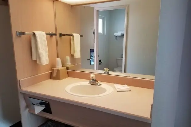 Standard Oda, 1 Büyük (Queen) Boy Yatak, Sigara İçilmez