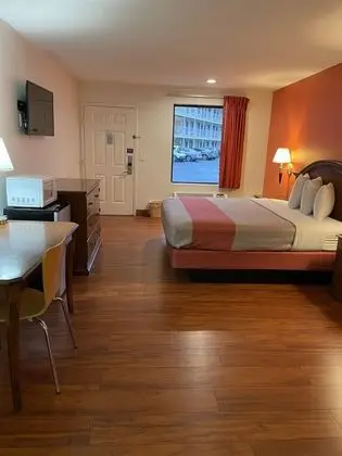 Standard Oda, 1 En Büyük (King) Boy Yatak, Sigara İçilmez