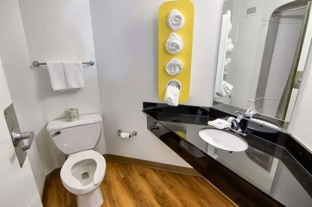 Standard Oda, 2 Çift Kişilik Yatak, Engellilere Uygun, Sigara İçilmez