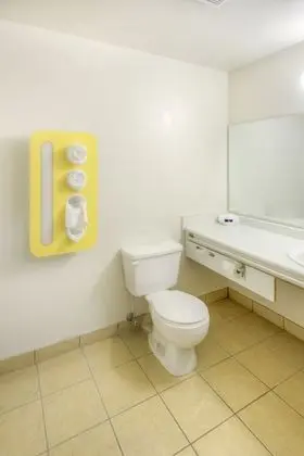 Standard Oda, 1 En Büyük (King) Boy Yatak, Engellilere Uygun, Sigara İçilmez