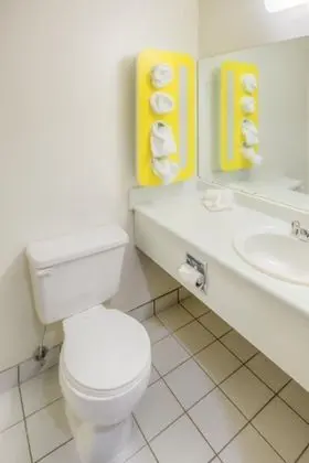 Standard Oda, 1 En Büyük (King) Boy Yatak, Engellilere Uygun, Sigara İçilmez