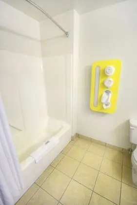 Standard Oda, 2 Büyük (Queen) Boy Yatak, Sigara İçilmez