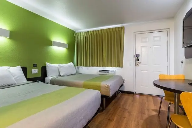 Deluxe Oda, 2 Çift Kişilik Yatak, Sigara İçilmez, Buzdolabı