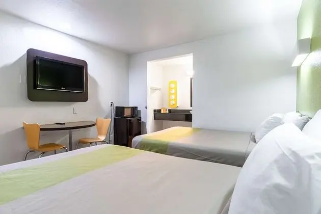 Deluxe Oda, 2 Çift Kişilik Yatak, Sigara İçilmez, Buzdolabı