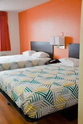 Deluxe Oda, 2 Büyük (Queen) Boy Yatak, Sigara İçilmez, Buzdolabı ve Mikrodalga