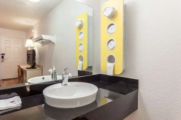 Deluxe Oda, 2 Çift Kişilik Yatak, Sigara İçilmez, Buzdolabı