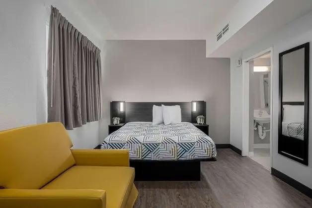 Premium Tek Büyük Yataklı Oda, 1 Büyük (Queen) Boy Yatak, Sigara İçilmez, Buzdolabı