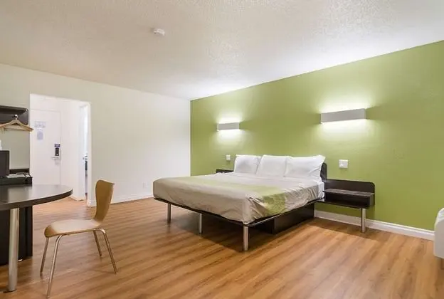 Deluxe Oda, 1 En Büyük (King) Boy Yatak, Sigara İçilmez, Buzdolabı ve Mikrodalga