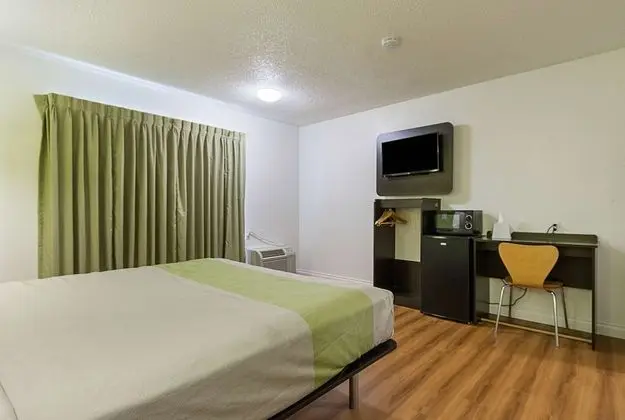 Deluxe Oda, 1 En Büyük (King) Boy Yatak, Sigara İçilmez, Buzdolabı ve Mikrodalga