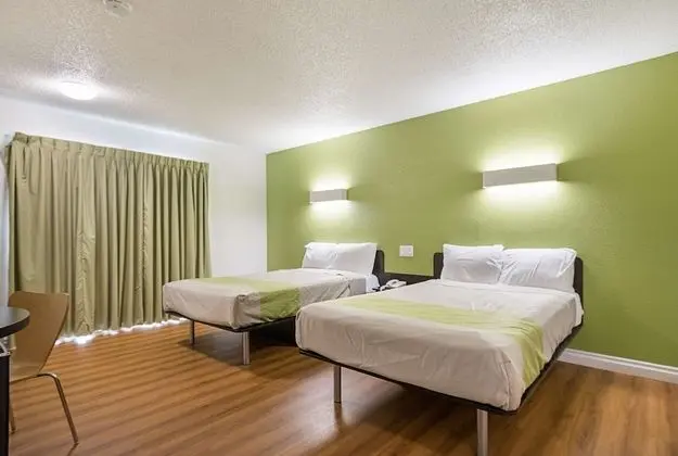 Deluxe Oda, 2 Çift Kişilik Yatak, Sigara İçilmez, Buzdolabı ve Mikrodalga