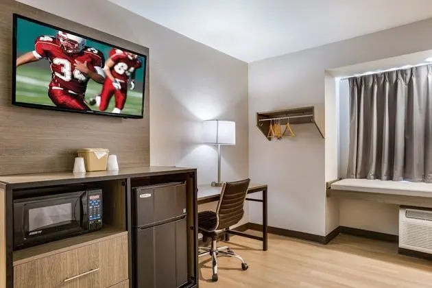 Premium Oda, 2 Büyük (Queen) Boy Yatak (Upgraded Bedding & Snack, Smoke Free)