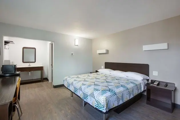 Standard Oda, 1 En Büyük (King) Boy Yatak, Engellilere Uygun, Sigara İçilmez