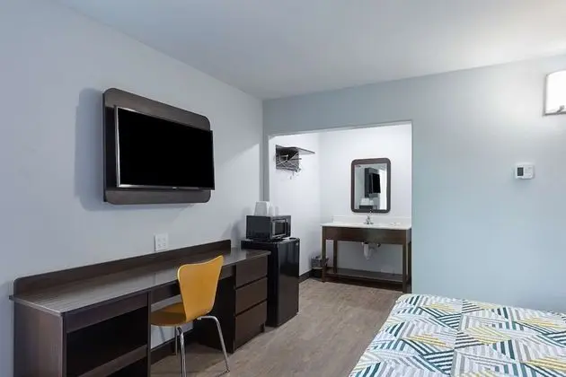 Standard Oda, 1 En Büyük (King) Boy Yatak, Engellilere Uygun, Sigara İçilmez