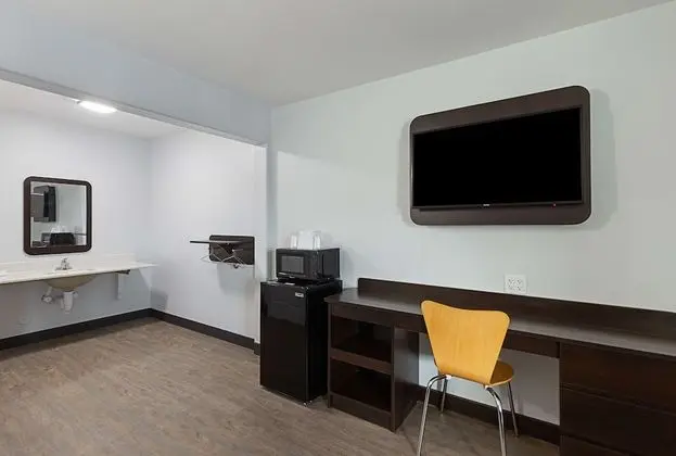 Standard Oda, 1 En Büyük (King) Boy Yatak, Engellilere Uygun, Sigara İçilmez