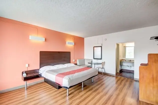 Deluxe Oda, 1 En Büyük (King) Boy Yatak, Sigara İçilmez, Buzdolabı ve Mikrodalga